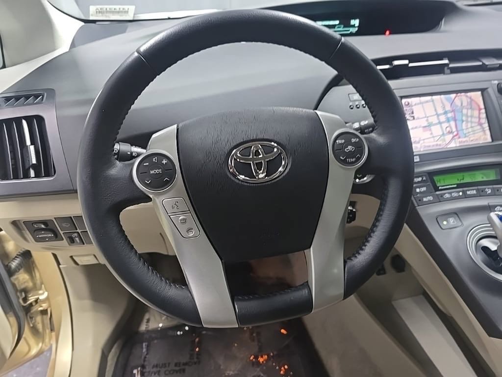 Used 2011 Toyota Prius Five w/ Navigation Pkg FWD image 9