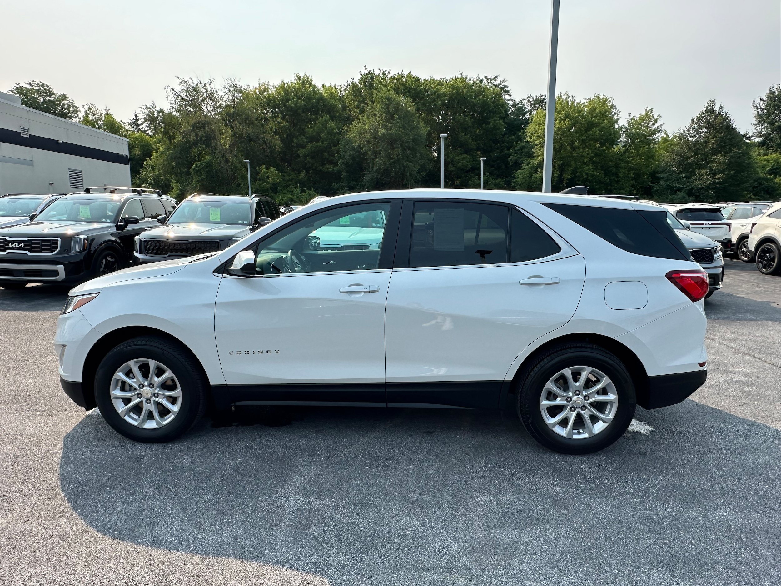 Used 2021 Chevrolet Equinox LT AWD/4WD image 8