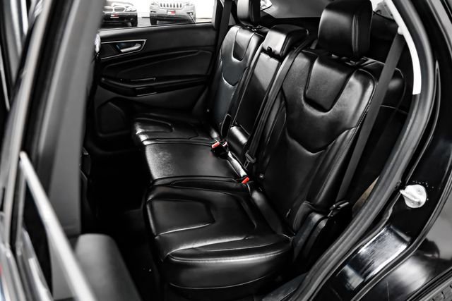 Used 2019 Ford Edge Titanium image 51