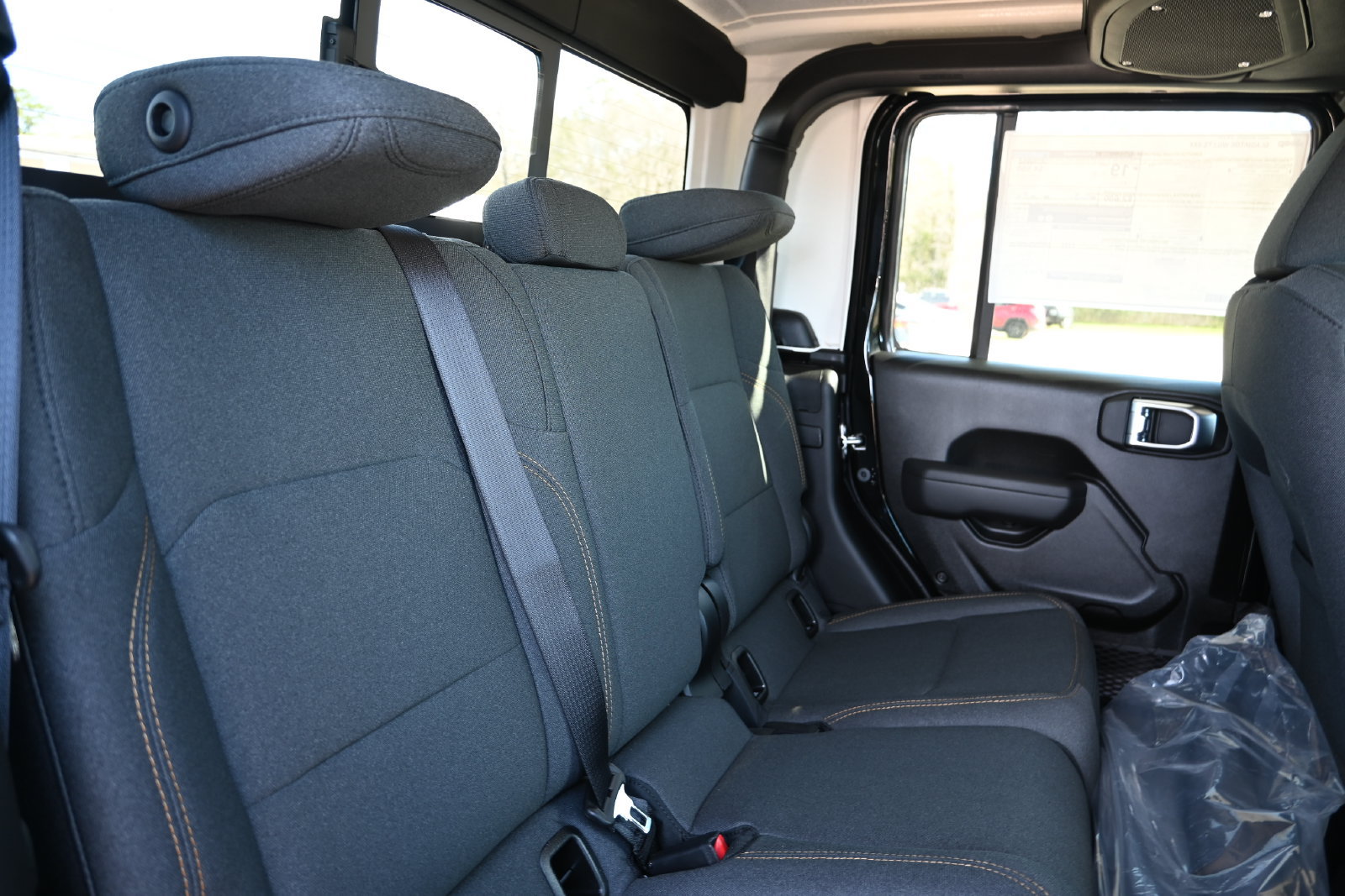 New 2026 Jeep Gladiator Sport AWD/4WD image 18
