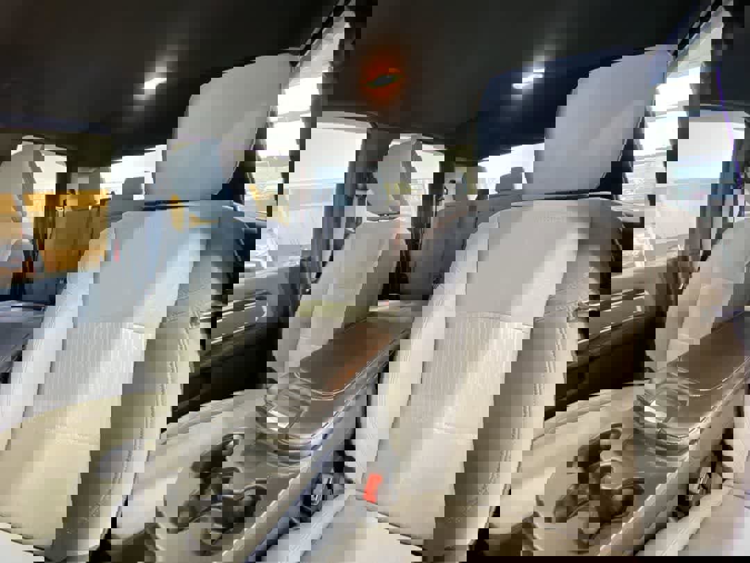 Used 2021 RAM 3500 Big Horn w/ Cold Weather Group image 14