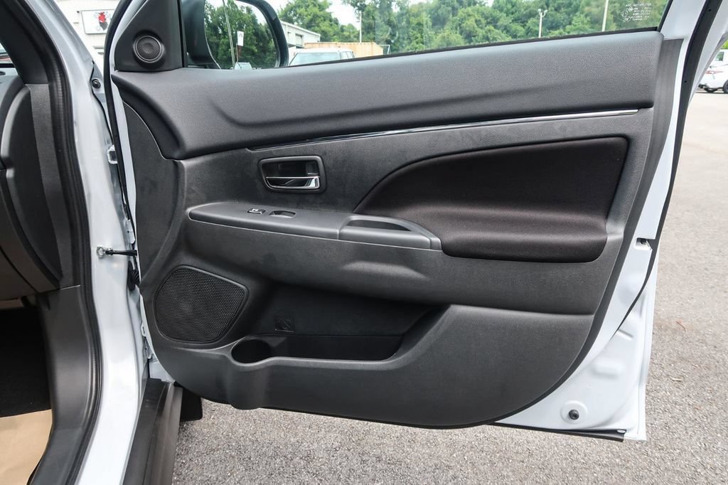 Used 2025 Mitsubishi Outlander Sport AWD image 20