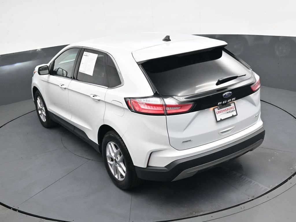 Used 2023 Ford Edge SEL image 31