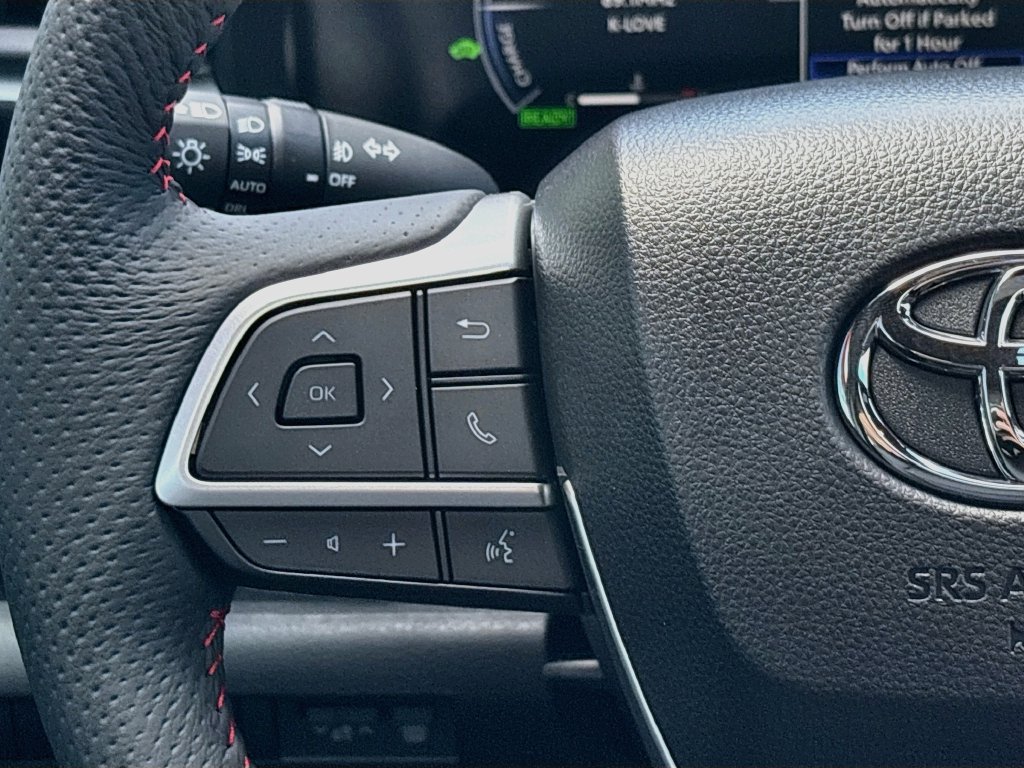 New 2026 Toyota Sienna XSE FWD image 11