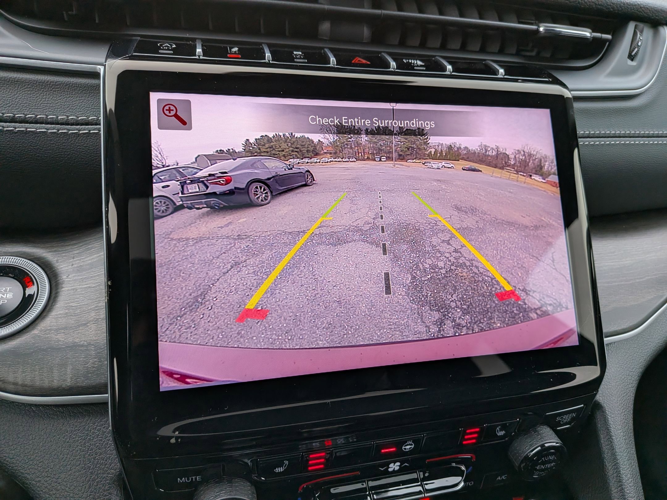 New 2025 Jeep Grand Cherokee L Limited w/ Trailer Tow Package image 18