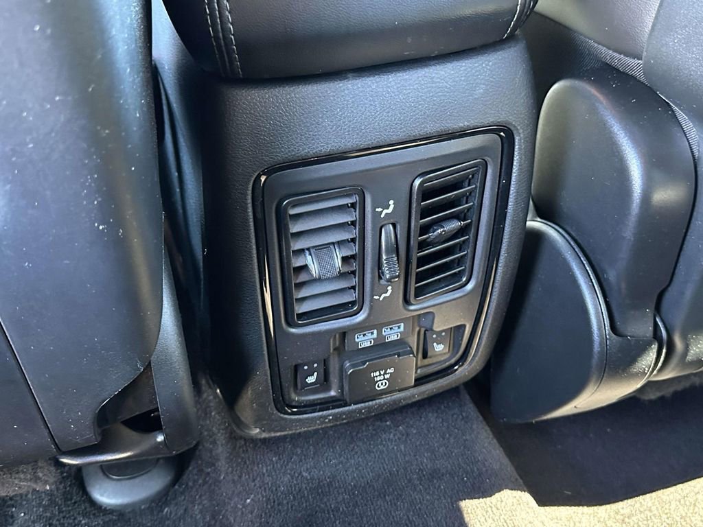 Used 2022 Dodge Durango GT image 14