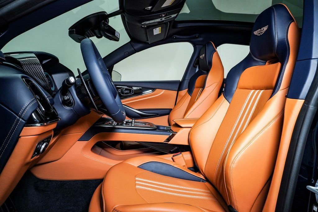 New 2026 Aston Martin DBX 707 image 21
