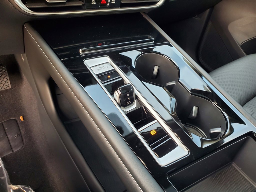 New 2026 Volkswagen Atlas SE image 9