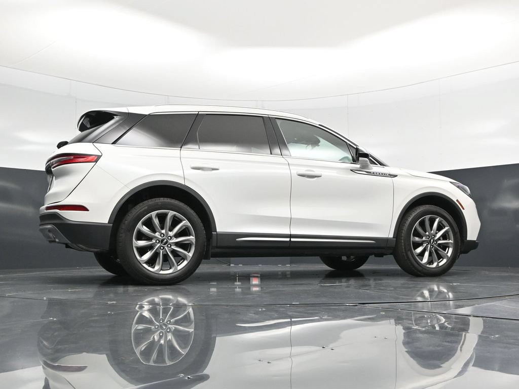 Used 2022 Lincoln Corsair AWD w/ Premium Package image 55
