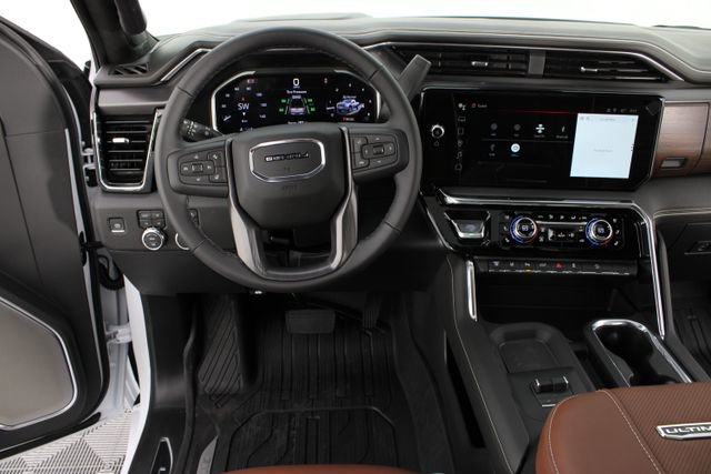 New 2026 GMC Sierra 3500 Denali Ultimate AWD/4WD image 14