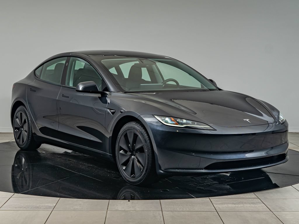 Used 2024 Tesla Model 3 Long Range RWD image 3