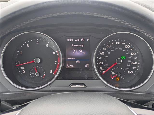 Used 2021 Volkswagen Tiguan SE R-Line image 11