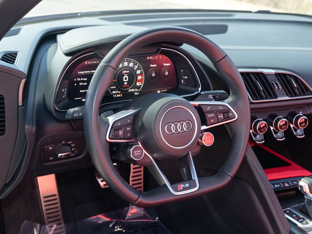 Used 2022 Audi R8 V10 image 25