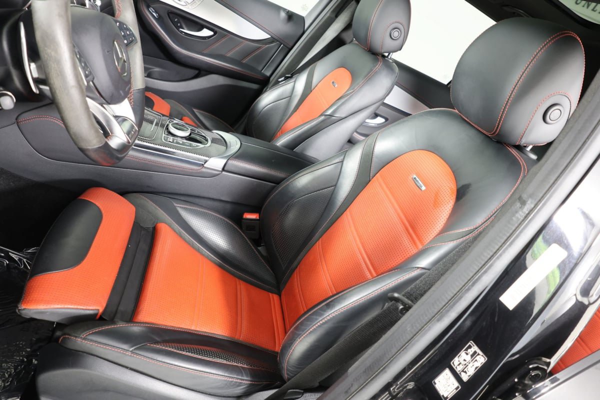 Used 2019 Mercedes-Benz GLC 63 AMG 4MATIC image 2