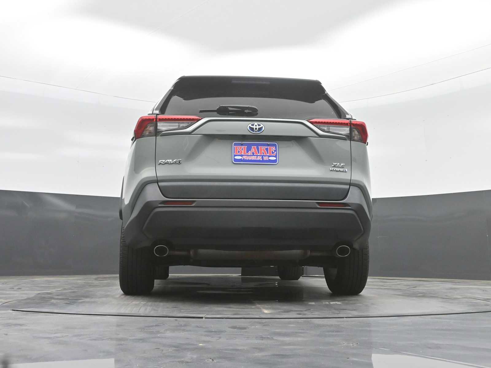 Used 2022 Toyota RAV4 XLE w/ XLE Grade Weather Package AWD/4WD image 26