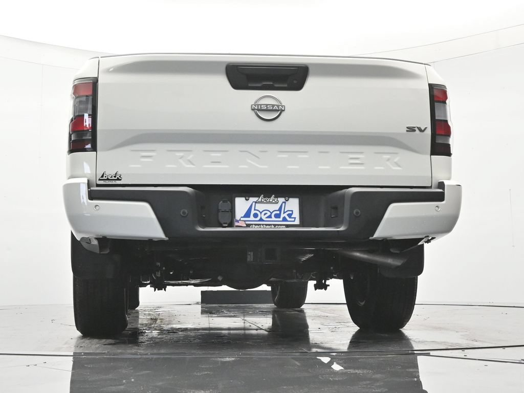 Certified 2022 Nissan Frontier SV RWD image 40