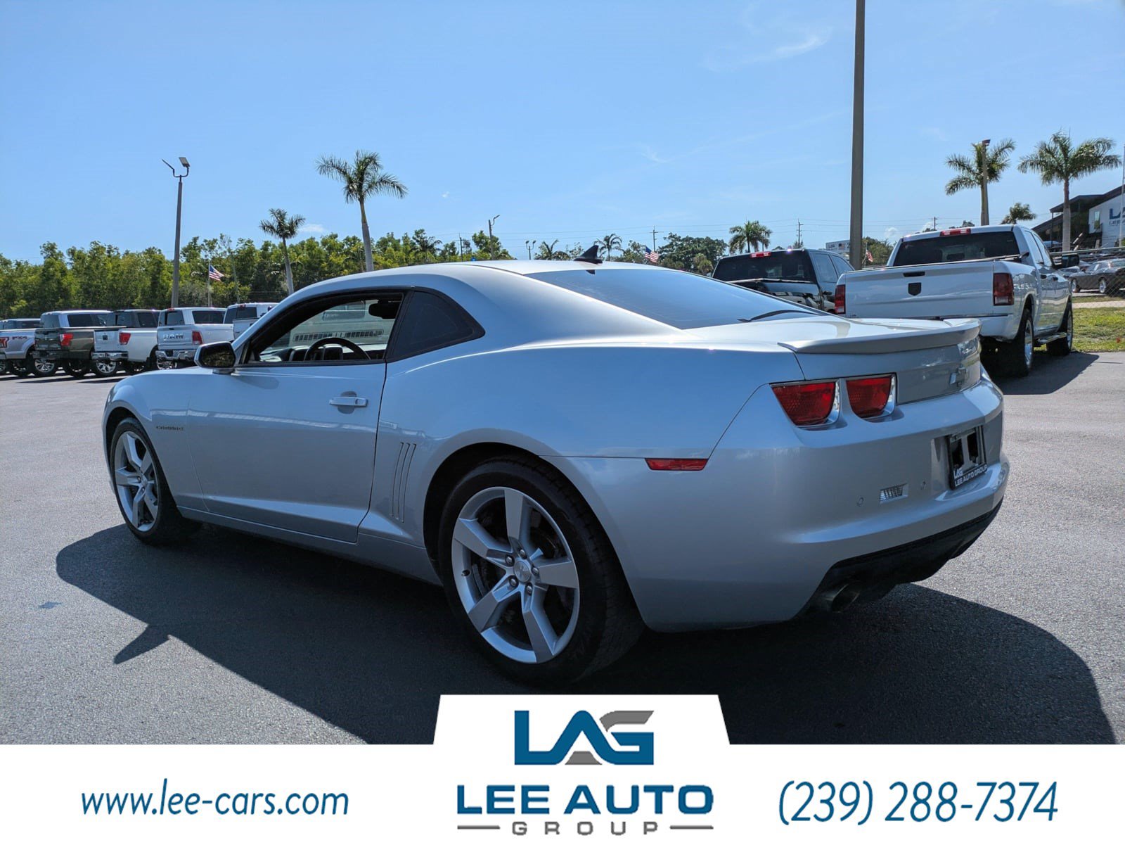 Used 2011 Chevrolet Camaro SS RWD image 5
