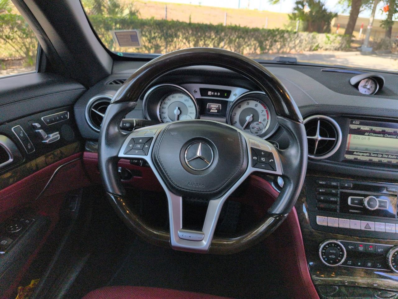 Used 2016 Mercedes-Benz SL 400 image 11