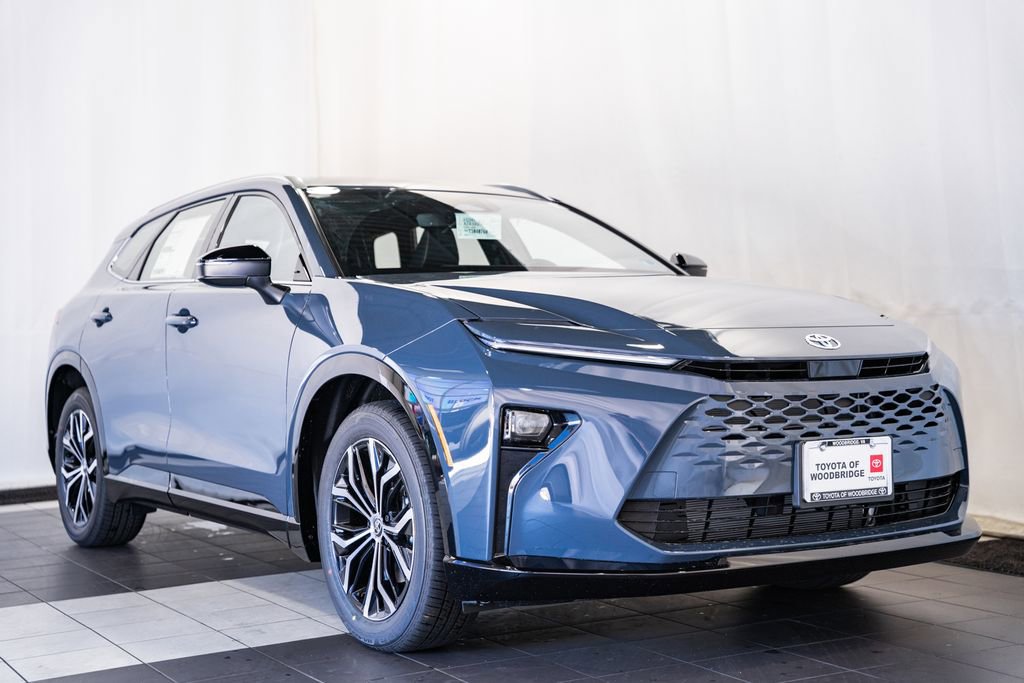 New 2026 Toyota Crown Signia XLE