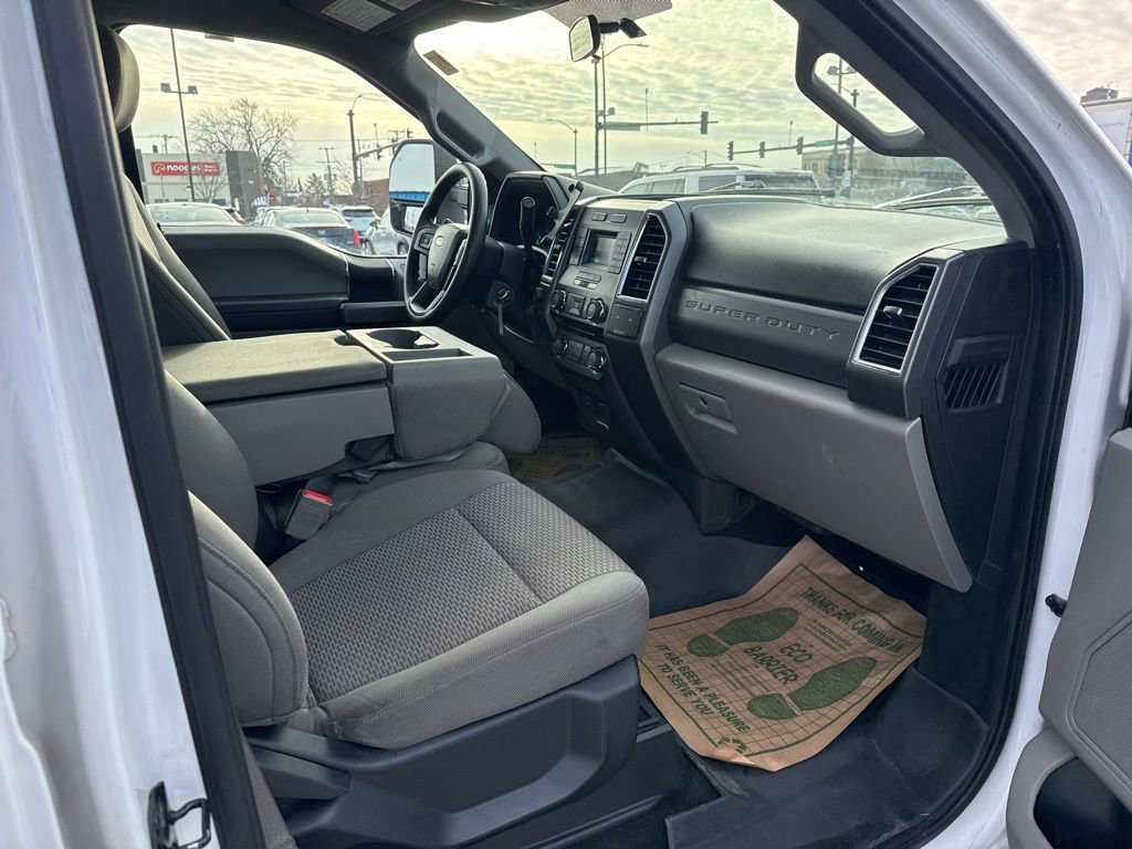 Used 2018 Ford F350 XLT image 36