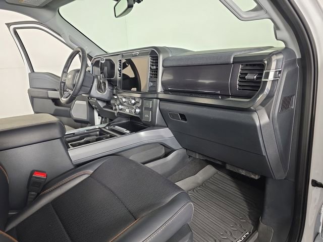 Certified 2025 Ford F450 Lariat w/ FX4 Off-Road Package image 23