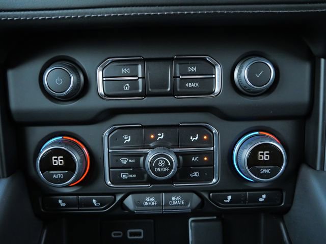 Used 2024 Chevrolet Tahoe Z71 w/ Off-Road Capability Package image 24