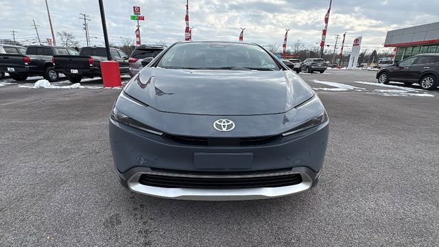 New 2026 Toyota Prius Plug-In Hybrid FWD image 8