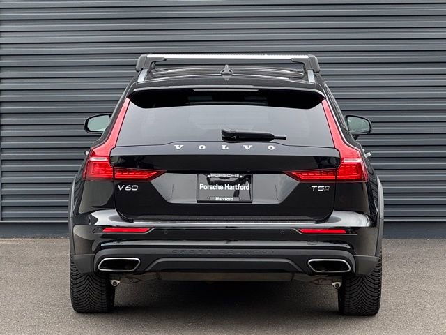Used 2021 Volvo V60 T5 Cross Country w/ Climate Package image 6