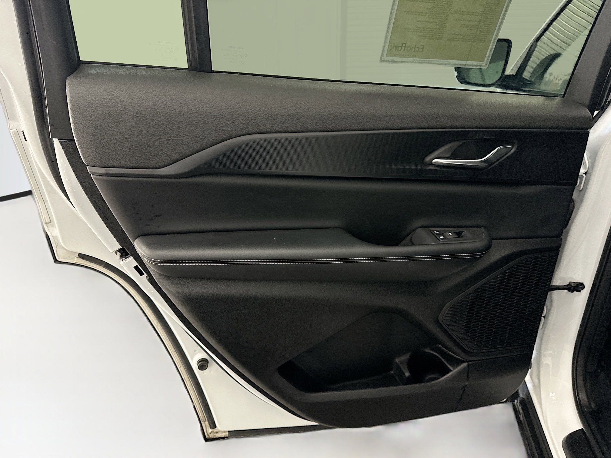 Used 2024 Jeep Grand Cherokee L Altitude image 26