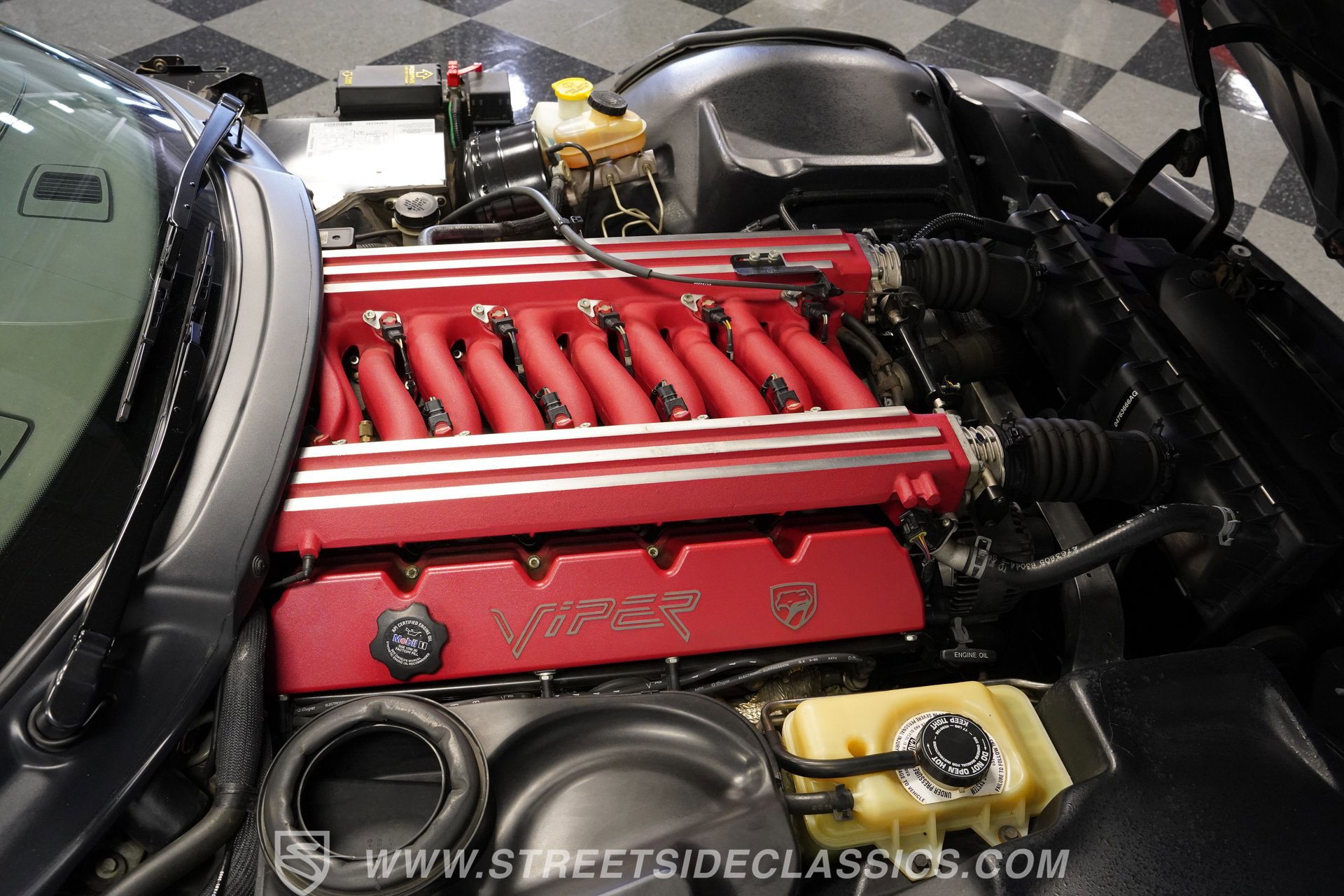 Used 2000 Dodge Viper RT/10 RWD image 36