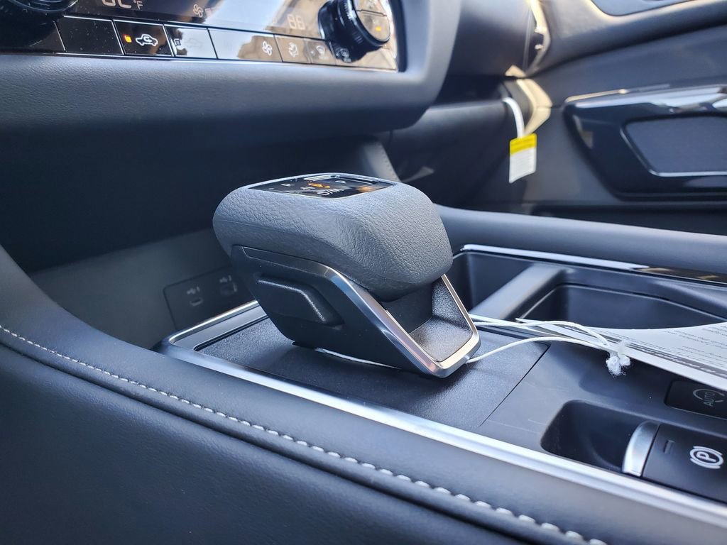 New 2025 Nissan Pathfinder SV image 34