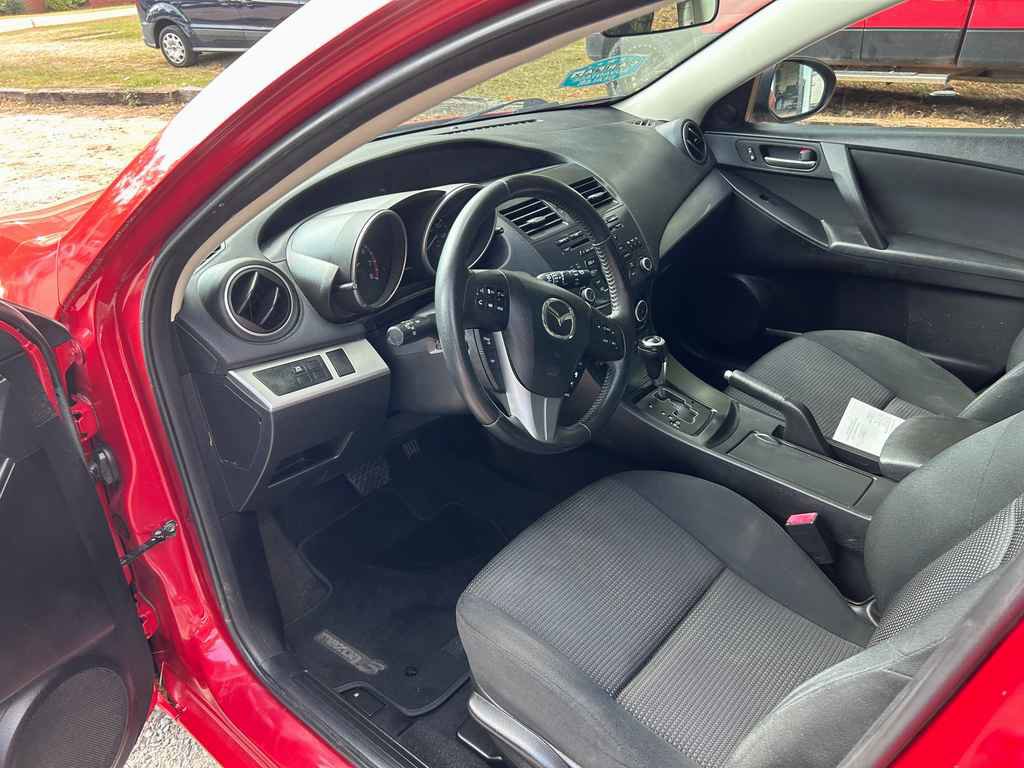 Used 2013 MAZDA MAZDA3 i Touring image 8