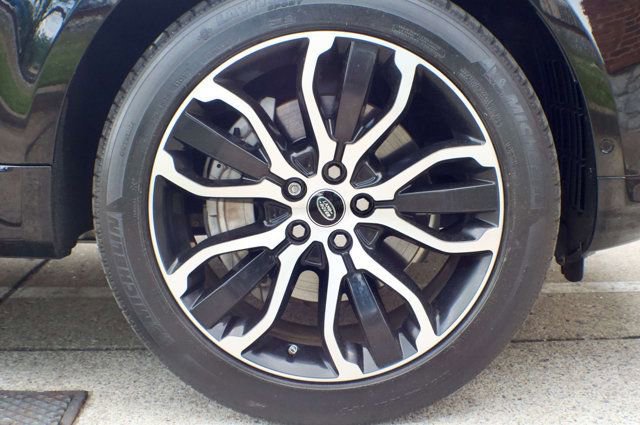 Used 2021 Land Rover Range Rover Sport HSE Silver Edition AWD/4WD image 58