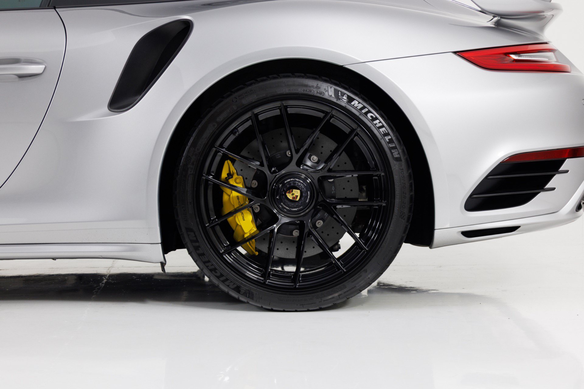 Used 2017 Porsche 911 Turbo S AWD/4WD image 11