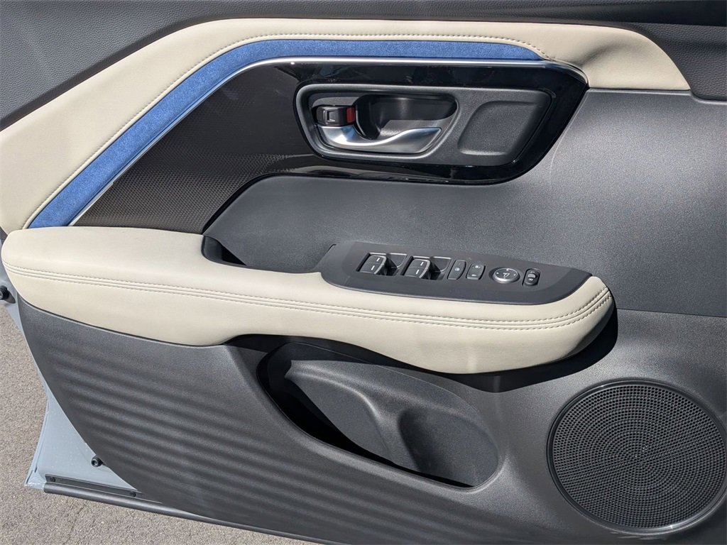 New 2025 Acura ADX A-Spec image 15