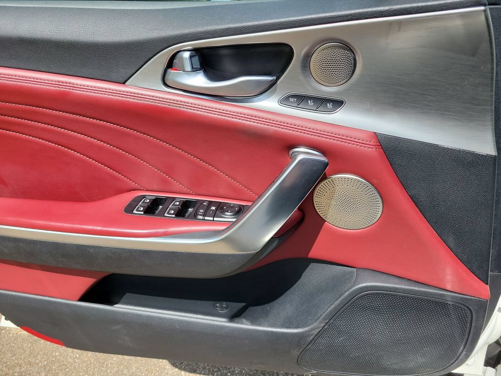 Used 2022 Kia Stinger GT2 w/ Red Interior Color Package RWD image 27