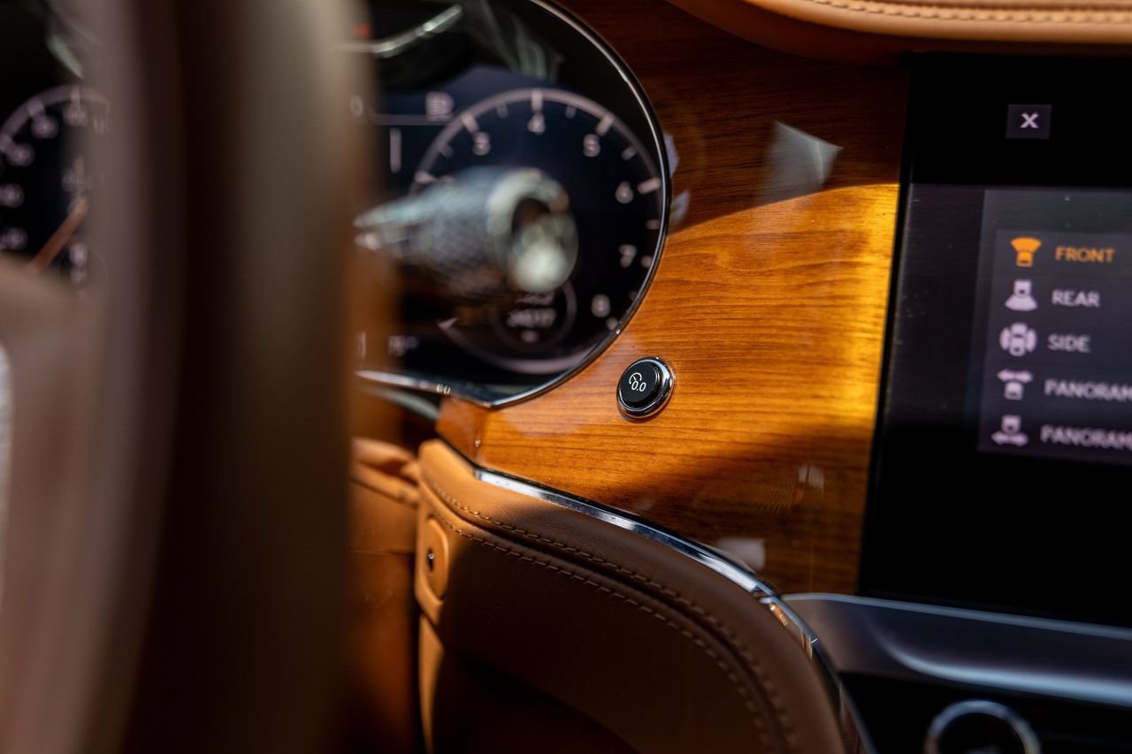 Certified 2022 Bentley Continental GT AWD/4WD image 37