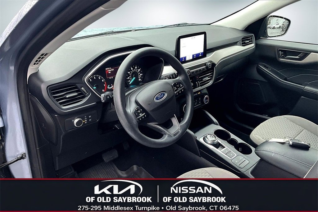 Used 2022 Ford Escape SE image 16