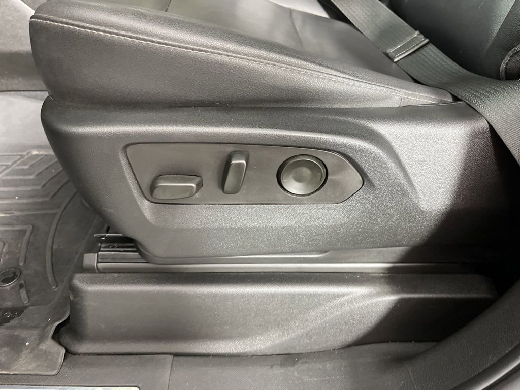 Used 2023 Chevrolet Tahoe Z71 image 25