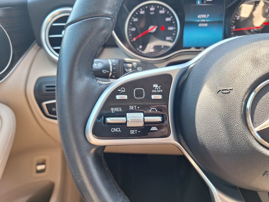 Used 2021 Mercedes-Benz GLC 300 image 16