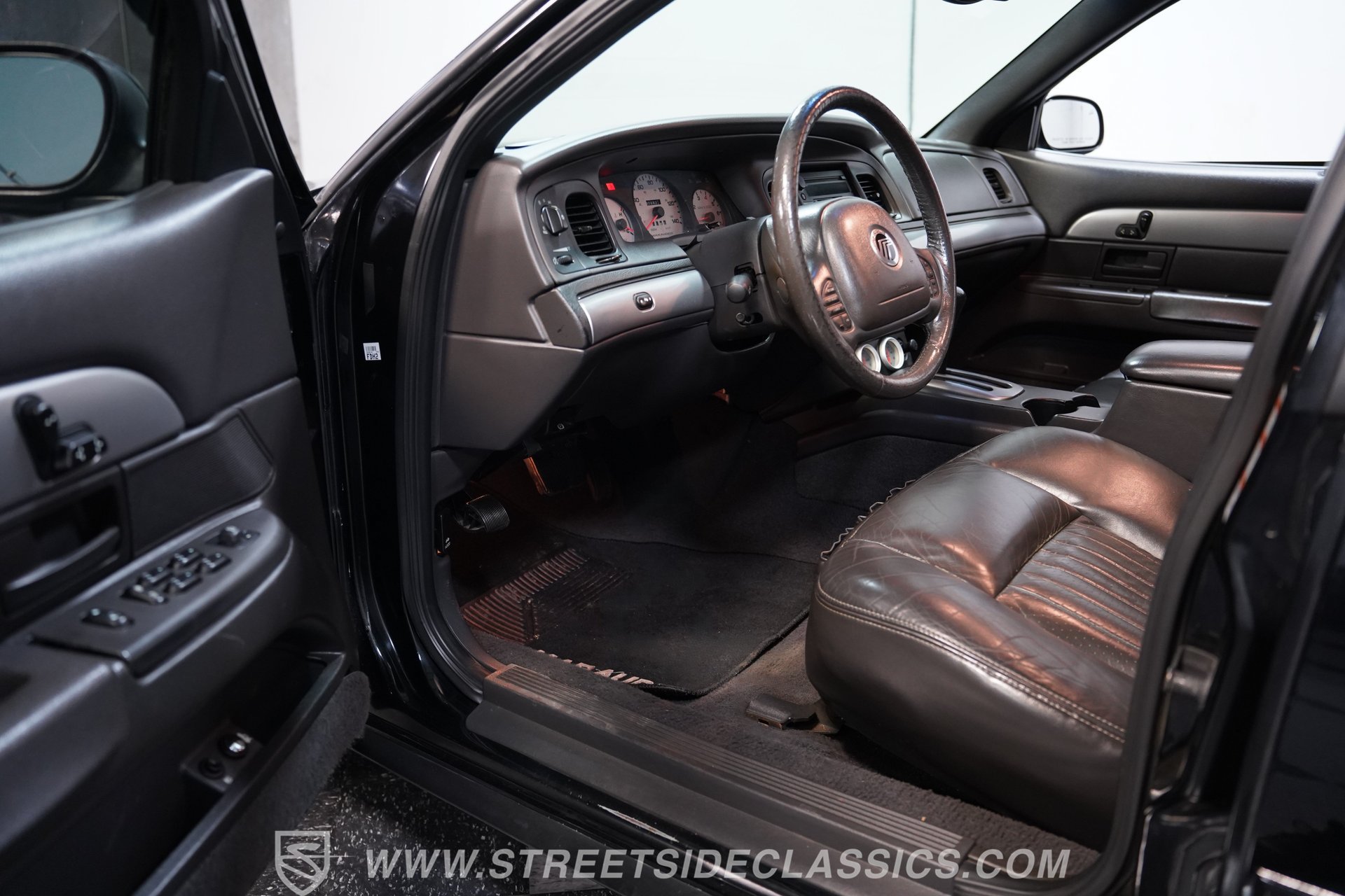 Used 2003 Mercury Marauder RWD image 4