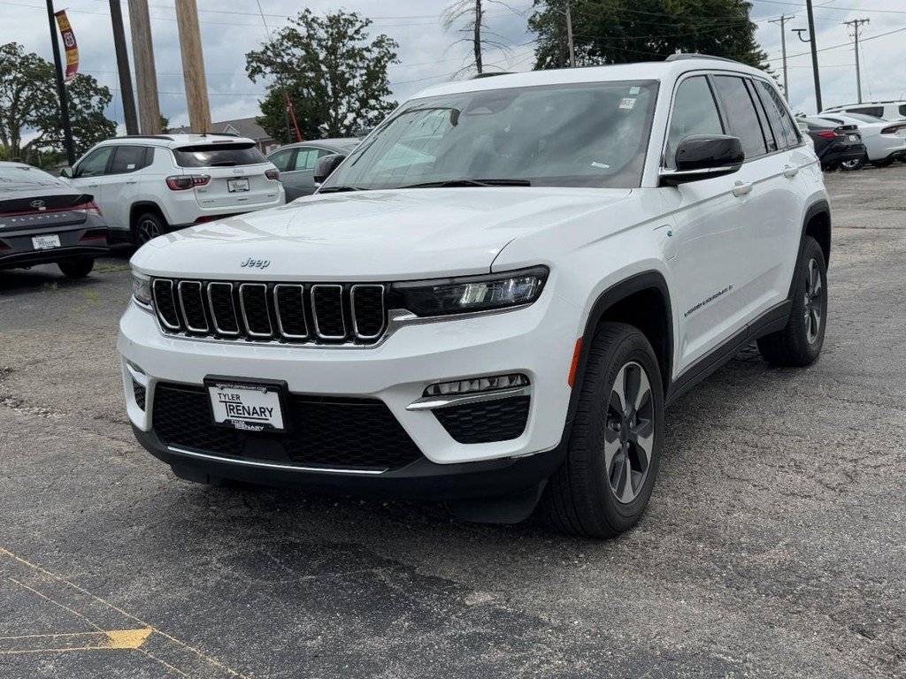 Used 2024 Jeep Grand Cherokee Limited 4xe AWD/4WD image 10