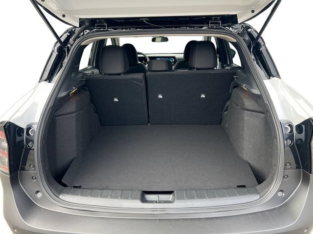 New 2026 Nissan Kicks SV w/ SV Premium Package AWD/4WD image 18