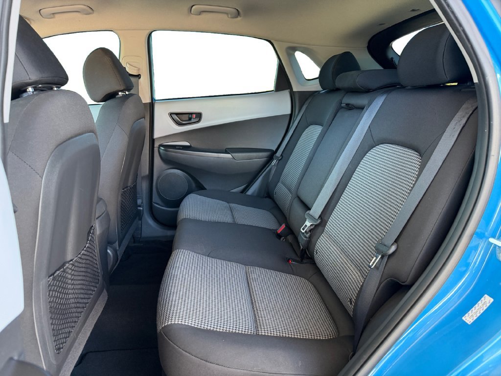 Used 2021 Hyundai Kona SE FWD image 19