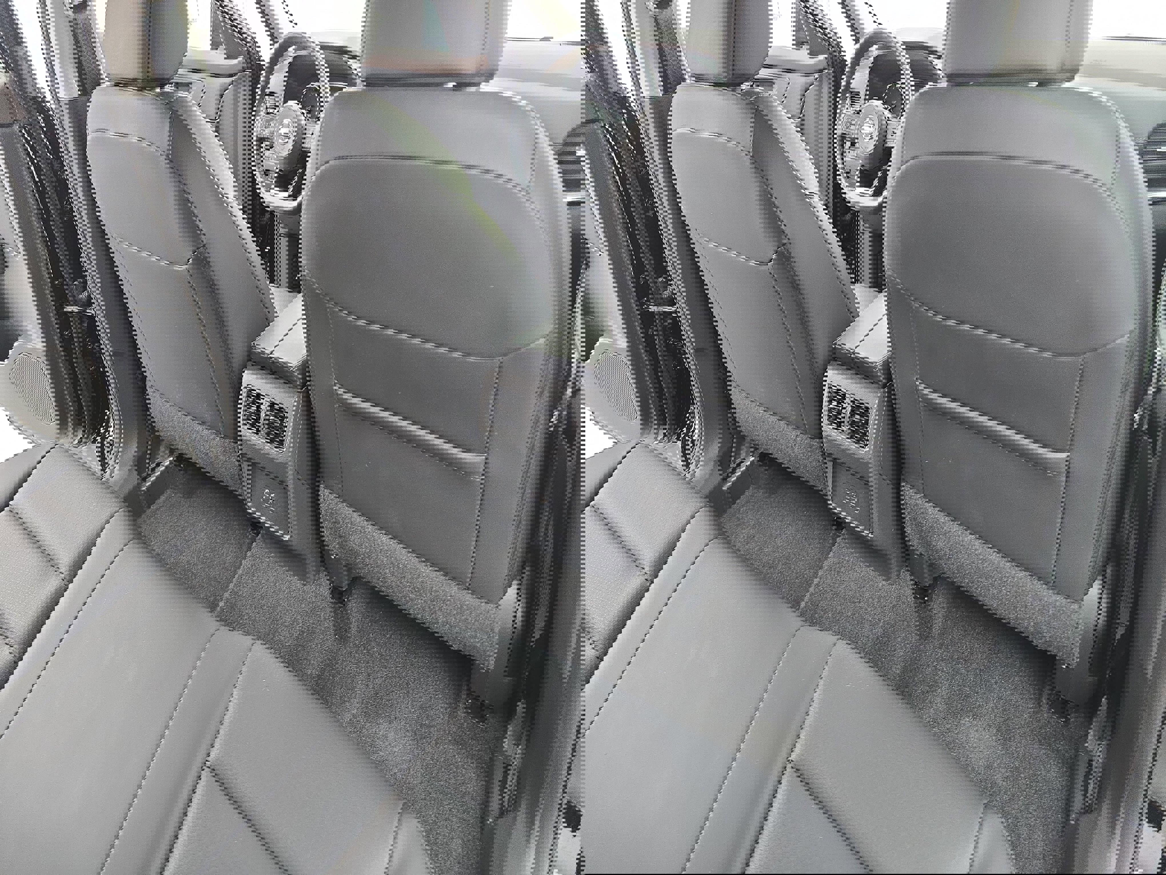 Certified 2023 Nissan Rogue SV w/ SV Premium B Package image 11