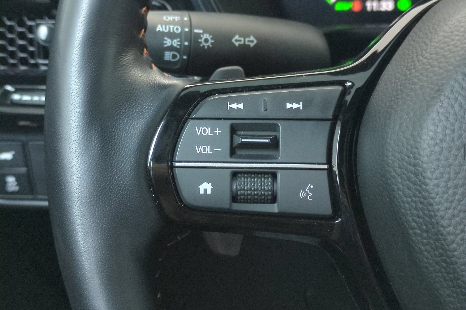 Used 2025 Honda CR-V Sport Touring image 35