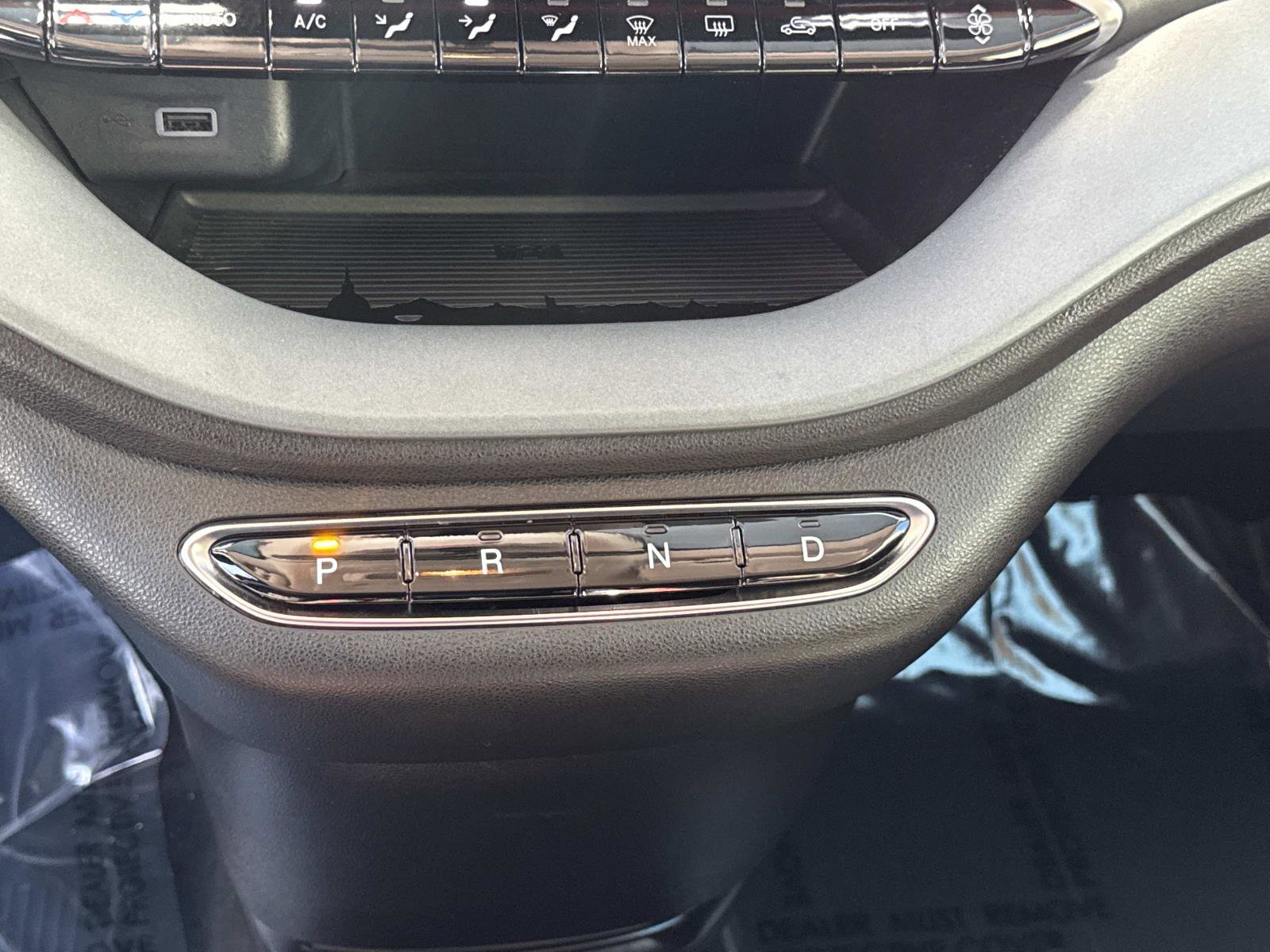 Used 2024 FIAT 500 e (RED) image 18