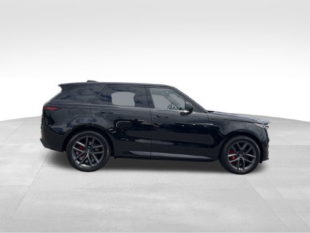 Used 2023 Land Rover Range Rover Sport SE Dynamic AWD/4WD image 6