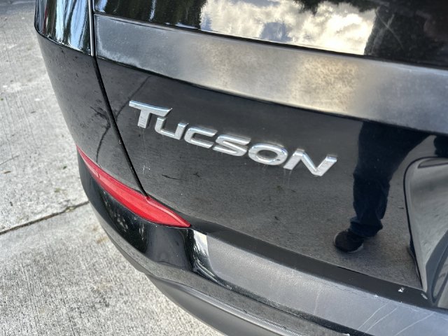 Used 2017 Hyundai Tucson SE w/ SE Popular Package 02 FWD image 24