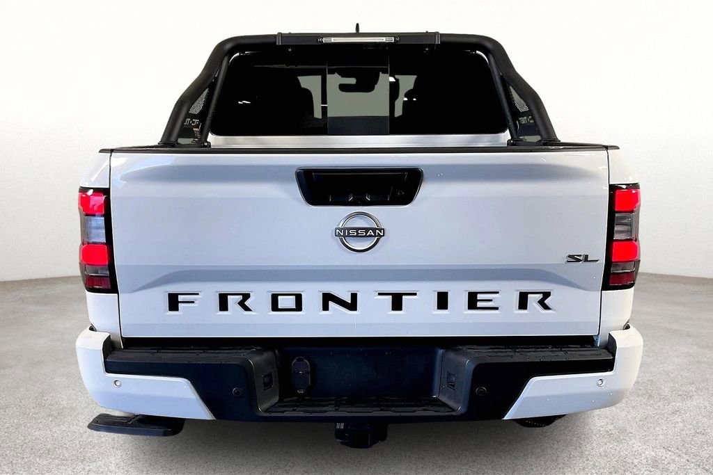 Used 2024 Nissan Frontier SL w/ Technology Package image 6